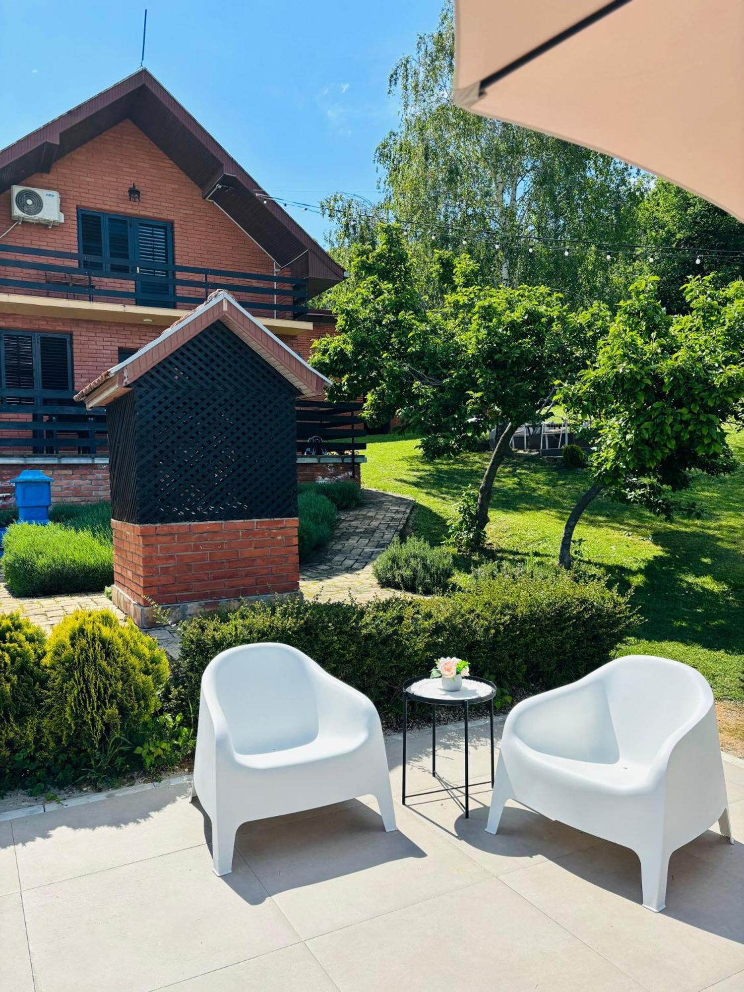 Fruska Pool House Villa Kamanc Kültér fotó